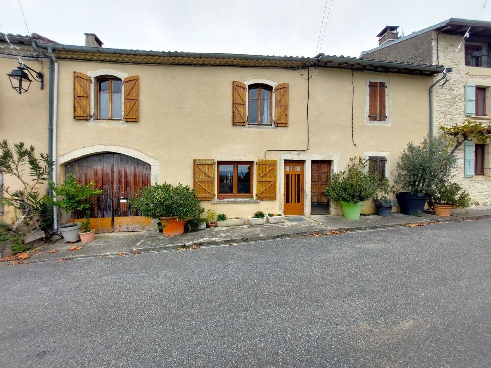 MAISON DE VILLAGE AVEC JARDIN PROCHE « SALIES DU SALAT »