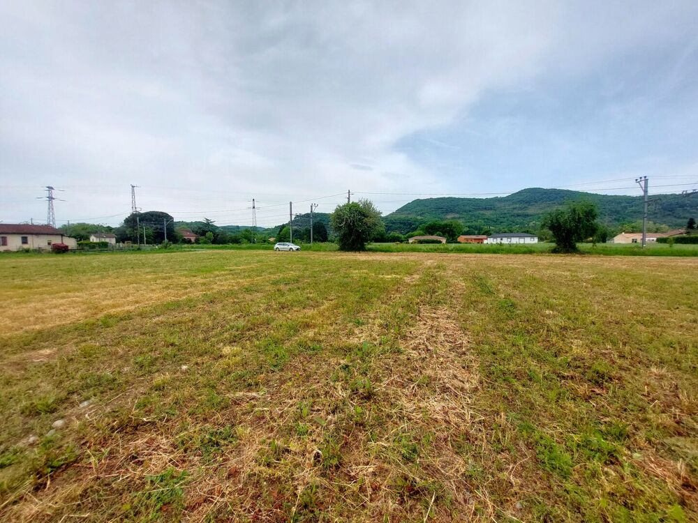 Vente Terrain TERRAIN A 2 PAS DU CENTRE VILLE, CELA EXISTE ENCORE Saint martory