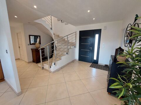  Maison à vendre 7 pièces 184 m²