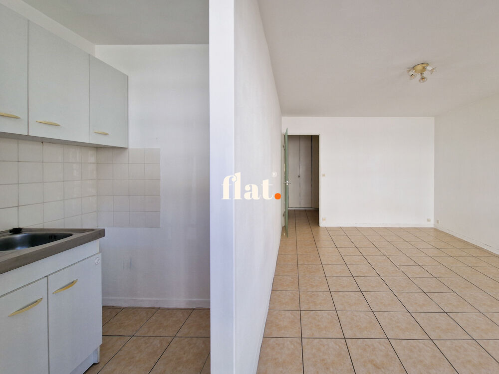 NANTES TORTIERE - STUDIO / T1 - 30m2 - PARKING EXT + UNE CAVE
