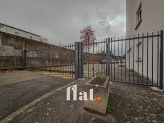  Parking / Garage � vendre 