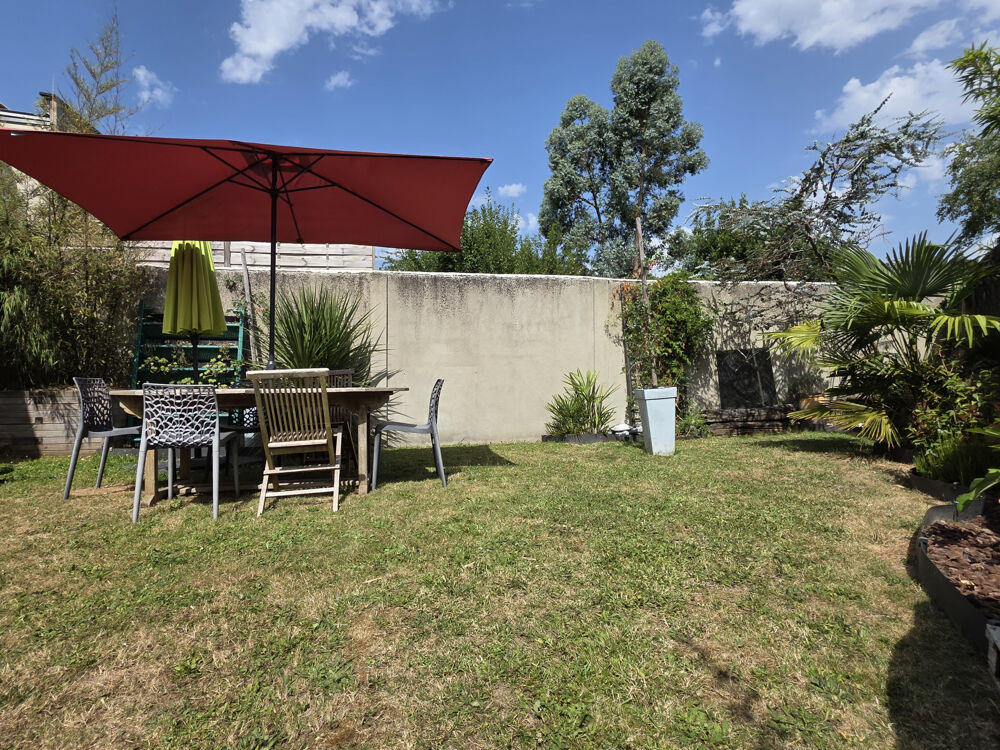 Vente Maison Maison Zola (Solidarité) | 5 chambres | Garage | Jardin | Sans travaux Nantes
