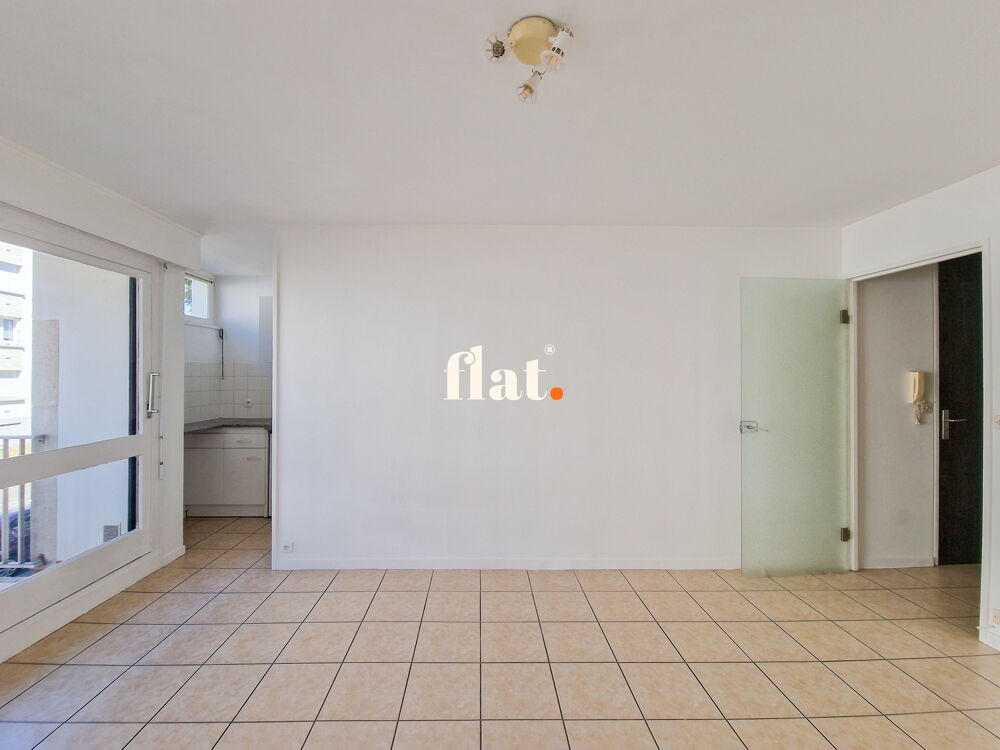 NANTES TORTIERE - STUDIO / T1 - 30m2 - PARKING EXT + UNE CAVE