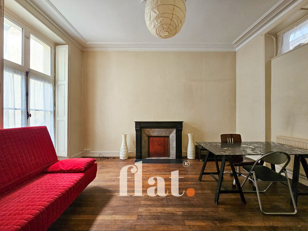 Appartement T1 Bis- Nantes Cathédrale 32m2-Charme de l'ancien