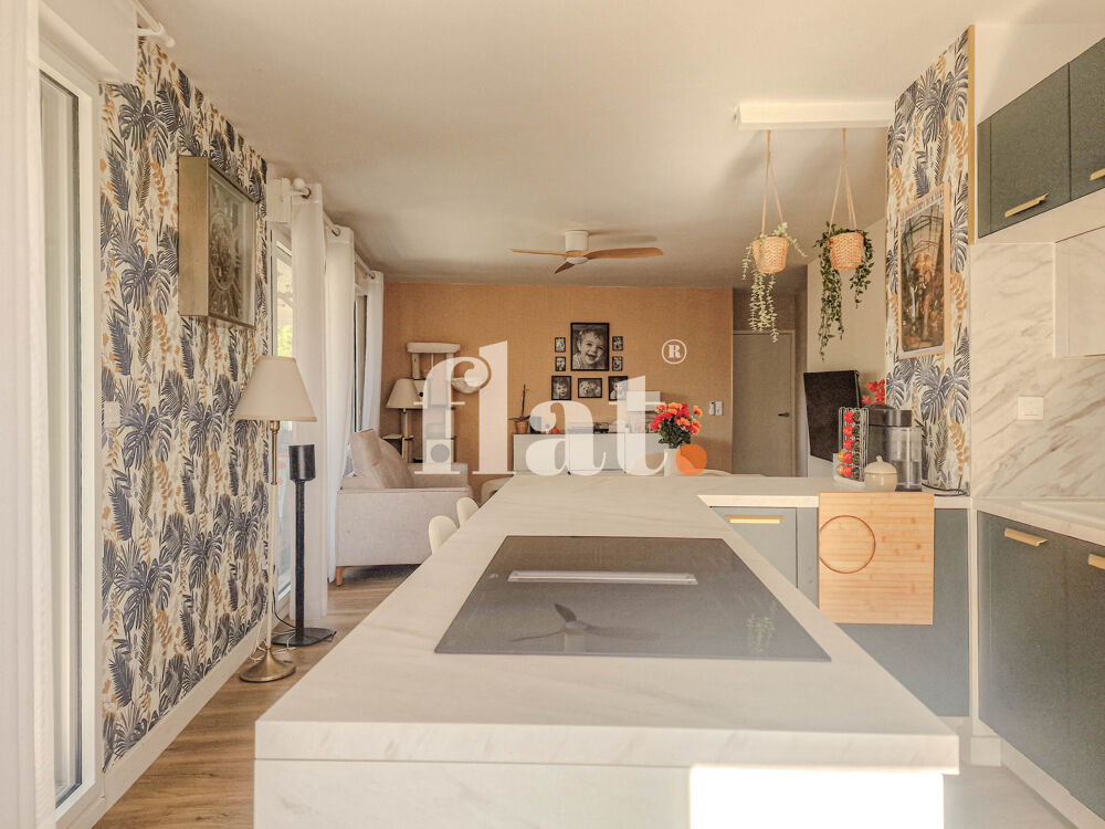 APPARTEMENT BORDS DE SEVRES - 85 m2 - TROIS CHAMBRES - VASTE TERRASSE - GARAGE EN SOUS-SOL