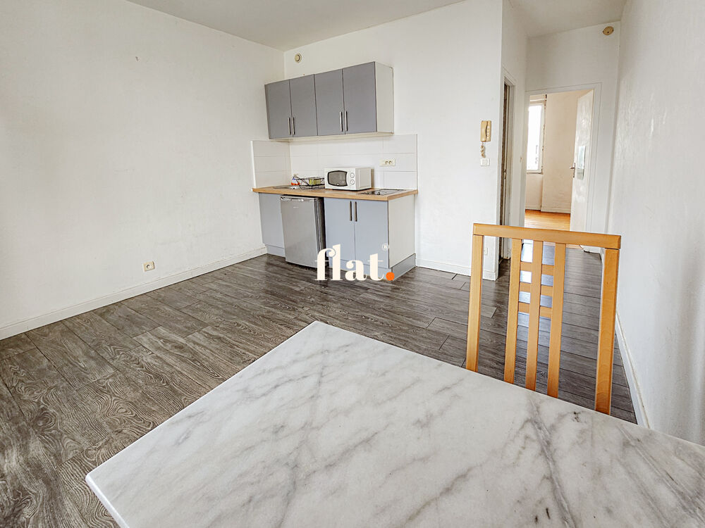 Appartement 2 pièces 29m2-Nantes-Route de Rennes-Transports et commerces à proximité