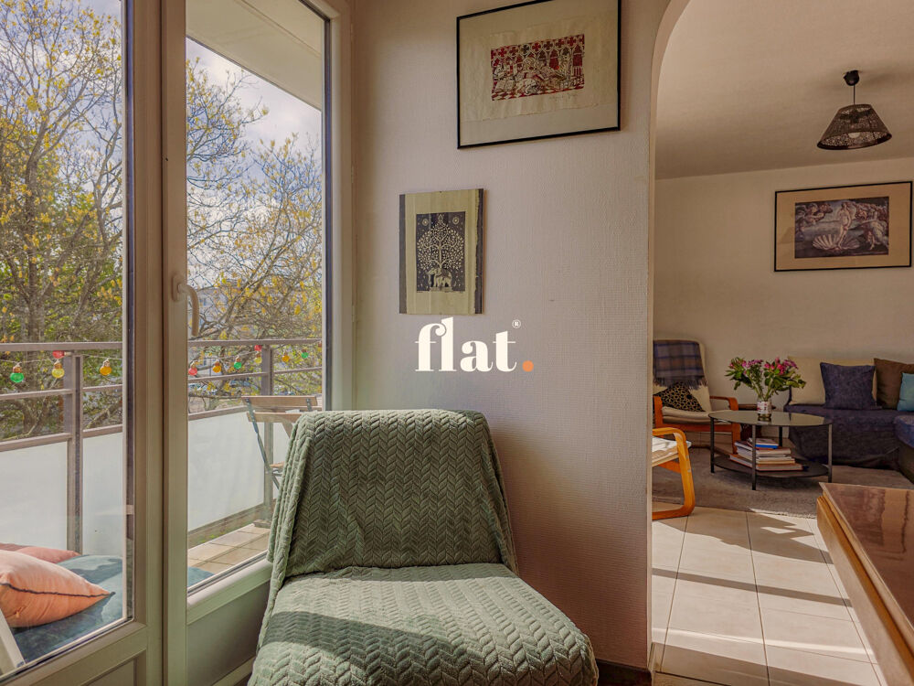 Appartement T4/T5+ CAVE+ parking libre / Beausejour - Plaisance / tram 3