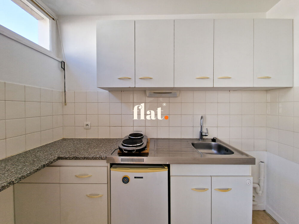NANTES TORTIERE - STUDIO / T1 - 30m2 - PARKING EXT + UNE CAVE