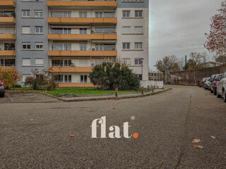  Parking / Garage � vendre 