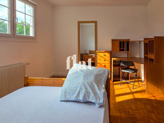  Appartement à louer 4 pièces 85 m²