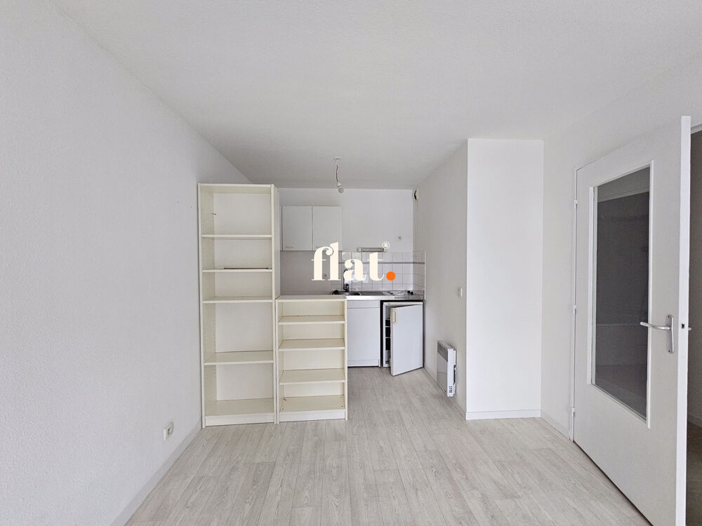 Vente Appartement NANTES ouest - Appartement T2 - 37m2 - DPE C - aucuns travaux - 1 chambre séparée avec placard Nantes