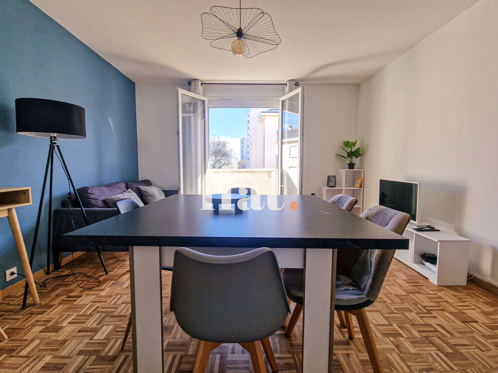 Vente Appartement T4/T5 RÉNOVÉ | 4 CHAMBRES | BALCON & CAVE | RUE DU CHANOINE BOSSARD, CHOLET LORRAINE. Cholet