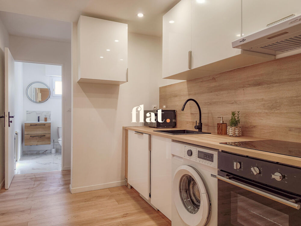 Vente Appartement Appartement T3 rénové  50 m2 avec parking et balcon sur la Place de la Guiroué Nantes