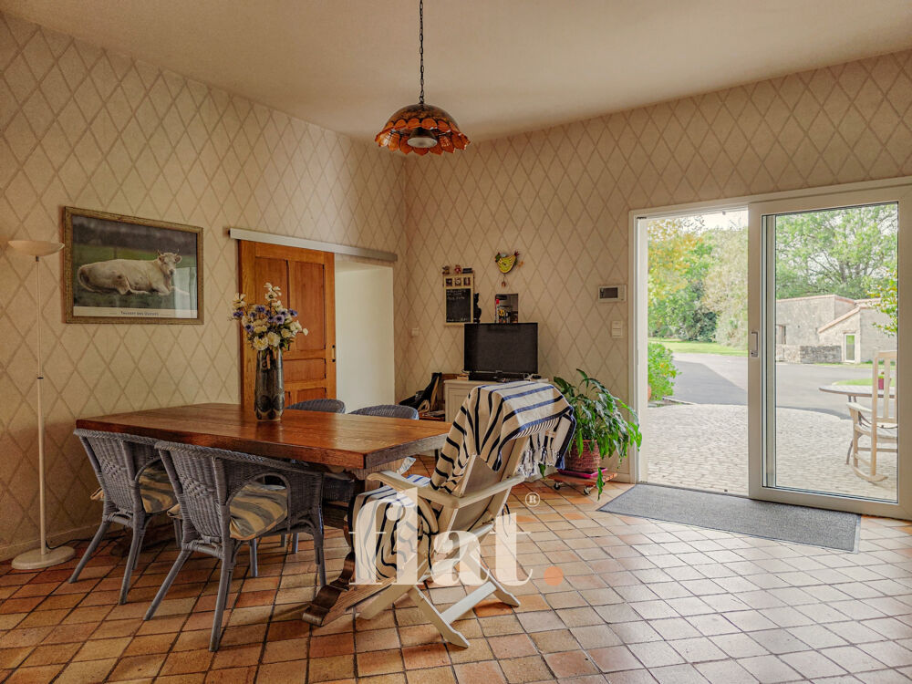  vendre  Proprit/chteau Aigrefeuille-sur-Maine (44140)