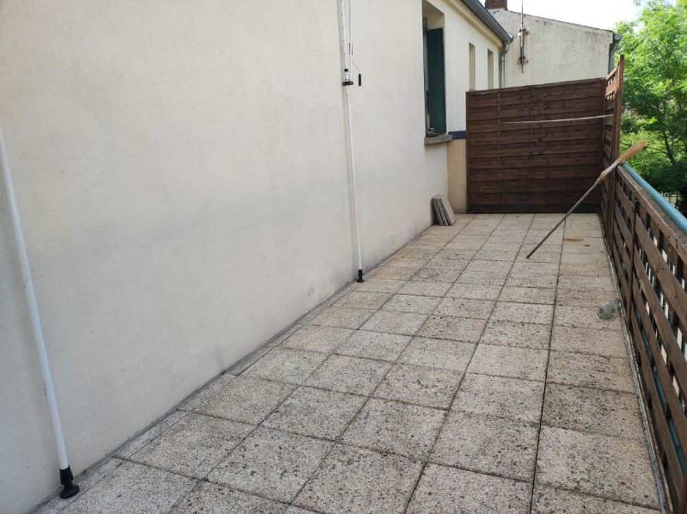 Appartement 2 chambres + grande terrasse + place Parking GALLARDON