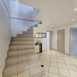  Maison à vendre 10 pièces 200 m²