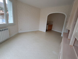  Maison  vendre 9 pices 215 m