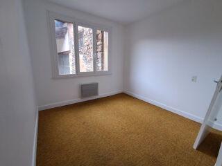  Maison  vendre 9 pices 215 m