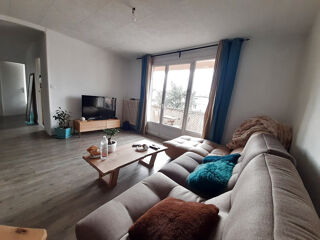  Appartement  vendre 4 pices 71 m