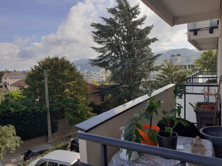  Appartement  vendre 5 pices 75 m