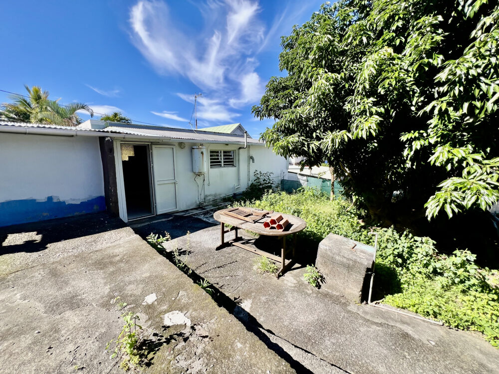 Vente Maison SAINT JOSEPH 97480 - MAISON DE PLAIN PIED - TYPE CREOLE - TERRAIN PLAT - PROCHE DES COMMODITES St joseph