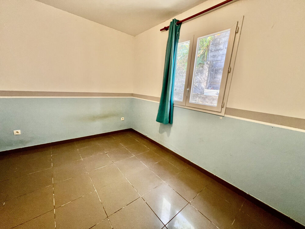 Vente Maison SAINT PIERRE 97410 - VILLA F4 DE PLAIN PIED - LUMINEUSE - HABITABLE DE SUITE  - SECTEUR CALME St pierre