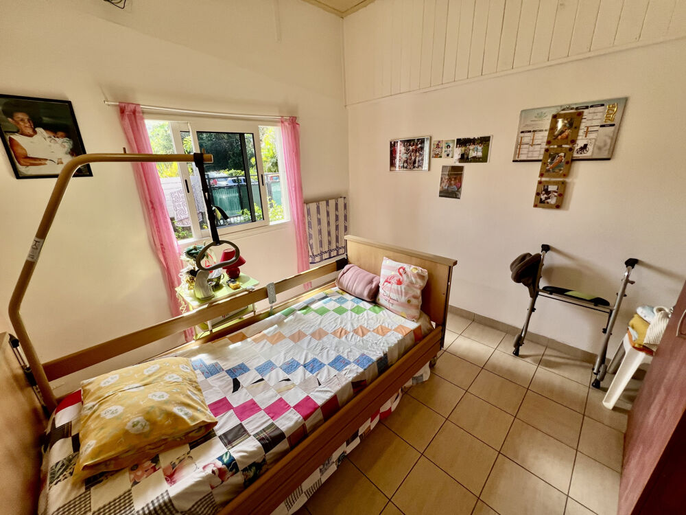 Vente Maison SAINT JOSEPH 97480 - MAISON T6 - BEAUX VOLUMES - CADRE VERDOYANT St joseph