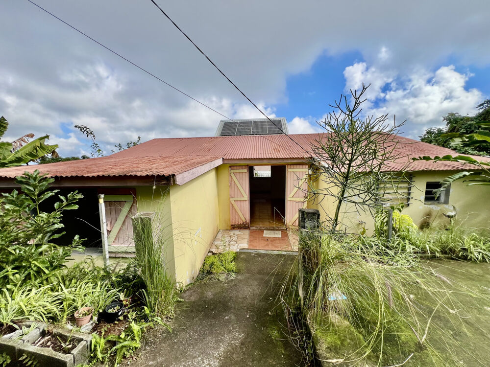 Vente Maison TAMPON 97430 - MAISON T5 - CADRE AGRÉABLE - QUARTIER PRISÉ - PROCHE DE TOUTE COMMODITÉS Le tampon