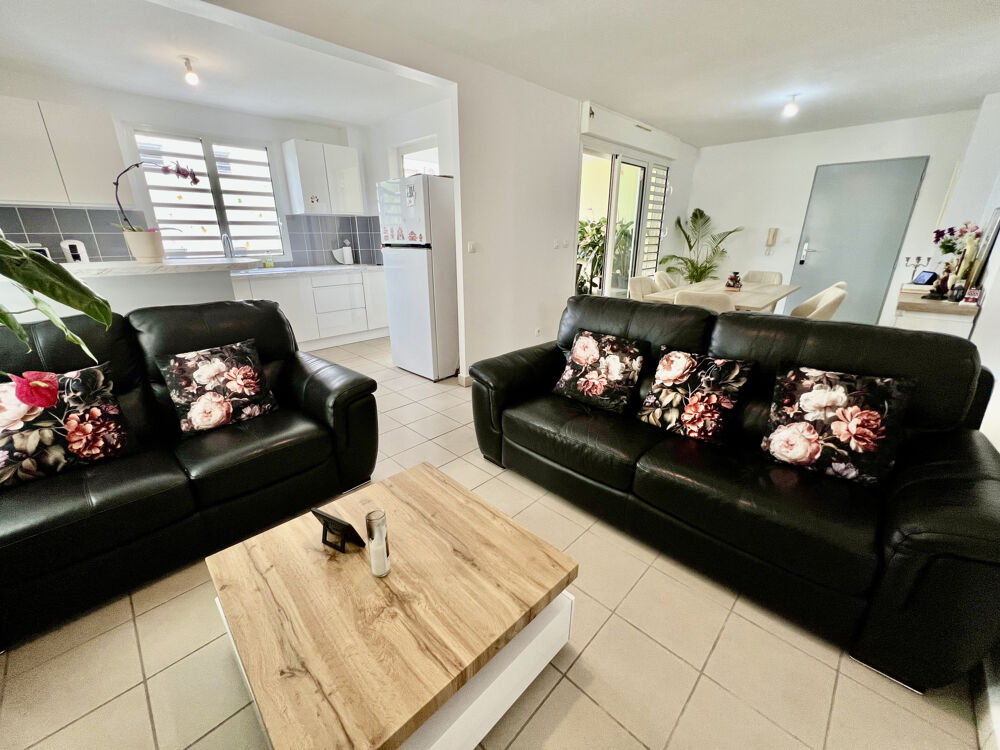 SAINT JOSEPH 97480 - APPARTEMENT F3 LUMINEUX ET CONFORTABLE - BEAUX VOLUMES - PROCHE CENTRE VILLE