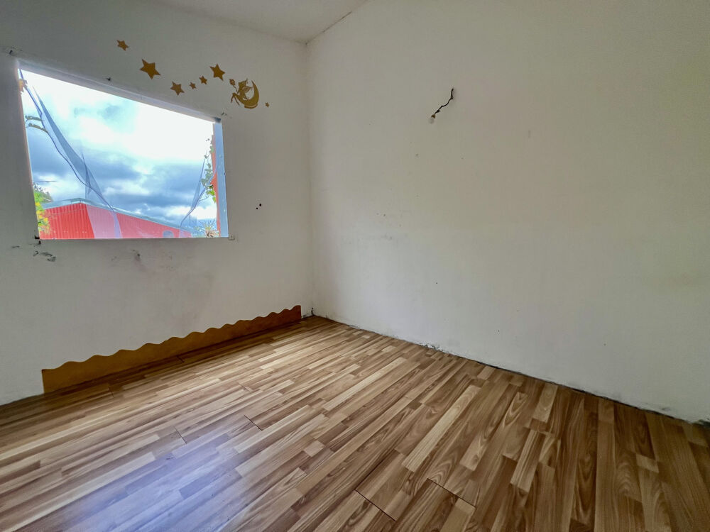 Vente Maison TAMPON 97430 - MAISON T5 - CADRE AGRÉABLE - QUARTIER PRISÉ - PROCHE DE TOUTE COMMODITÉS Le tampon