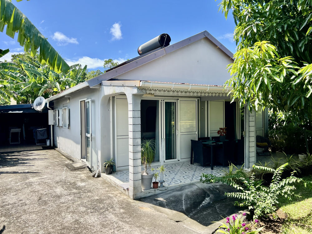 SAINT PHILIPPE 97442 - MAISON F4 LUMINEUSE ET ENTRETENUE - CONFORTABLE - QUARTIER PAISIBLE