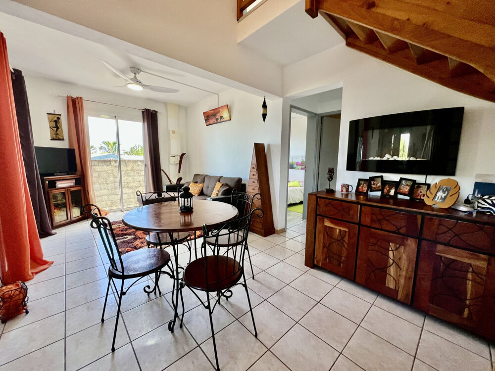 Vente Maison SAINT JOSEPH 97480 - CHARMANTE MAISON - 3 CHAMBRES - À ÉTAGE - QUARTIER CALME St joseph