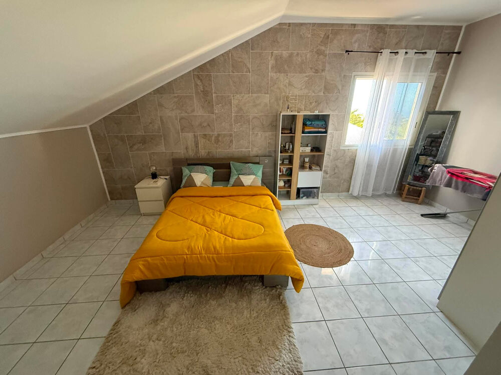 Vente Maison SAINT PIERRE 97410 - VILLA À ÉTAGE - BEAUX VOLUMES - FORT POTENTIEL - BELLE VUE - QUARTIER CALME St pierre