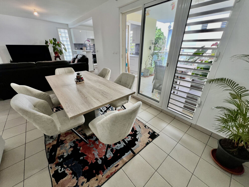 Vente Appartement SAINT JOSEPH 97480 - APPARTEMENT F3  LUMINEUX ET CONFORTABLE - BEAUX VOLUMES - PROCHE CENTRE VILLE St joseph