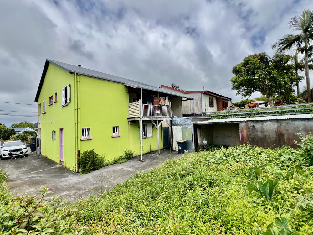 SAINT JOSEPH 97480 - ENSEMBLE IMMOBILIER EN BON ETAT GENERAL - BEAUX VOLUMES - SECTEUR PAISIBLE