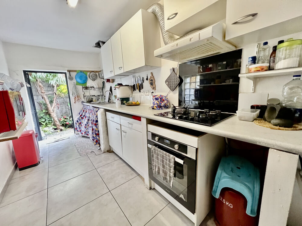 Vente Maison TAMPON 97430 - MAISON FAMILIALE - BEAUX VOLUMES - QUARTIER AGRÉABLE - PAS DE TRAVAUX Le tampon
