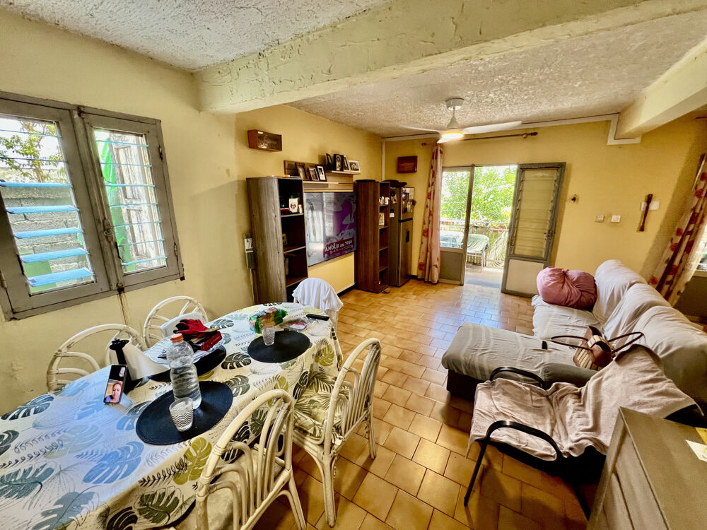 Vente Maison SAINT PIERRE (97410) - CHARMANTE VILLA T6 - À PROXIMITÉ IMMÉDIATE DU CENTRE VILLE St pierre