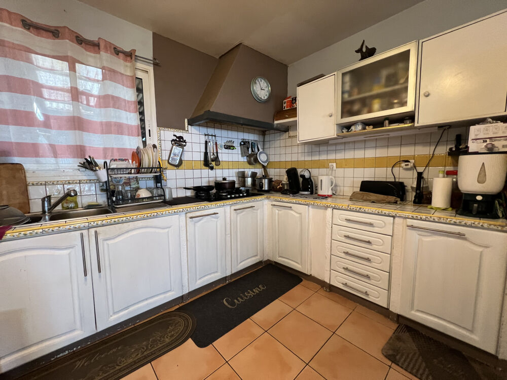 Vente Maison TAMPON 97430 - VILLA F4 + 2 T2 INDEPENDANTS - SECTEUR RÉSIDENTIEL - COMMODITÉS FACILE D'ACCES Le tampon