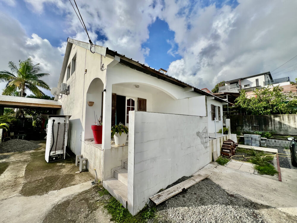 Vente Maison TAMPON 97430 - ENSEMBLE IMMOBILIER - INVESTISSEMENT - SECTEUR AGRÉABLE - PROCHE COMMODITÉS Le tampon