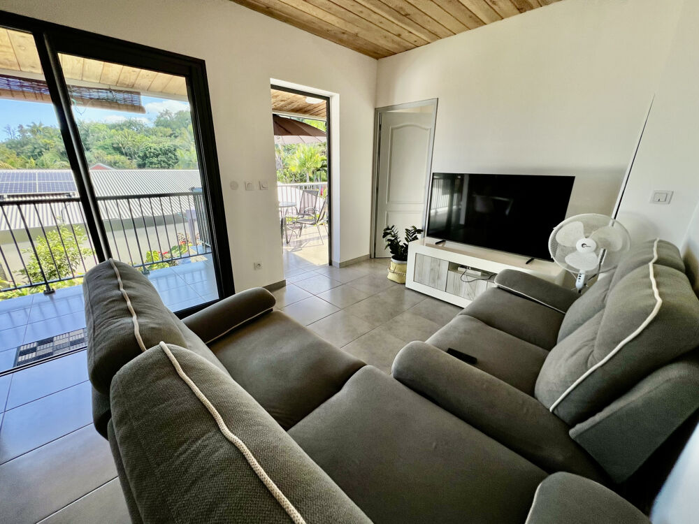 Vente Maison SAINT JOSEPH 97480 - MAISON T3 RÉCENTE - CADRE AGRÉABLE - FACILE D'ACCES St joseph