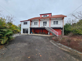  Maison � vendre 8 pi�ces 220 m�