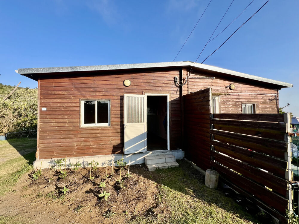 Maison 4 pièces 75 m² · à Le Tampon · 75 m² · 234 000 €