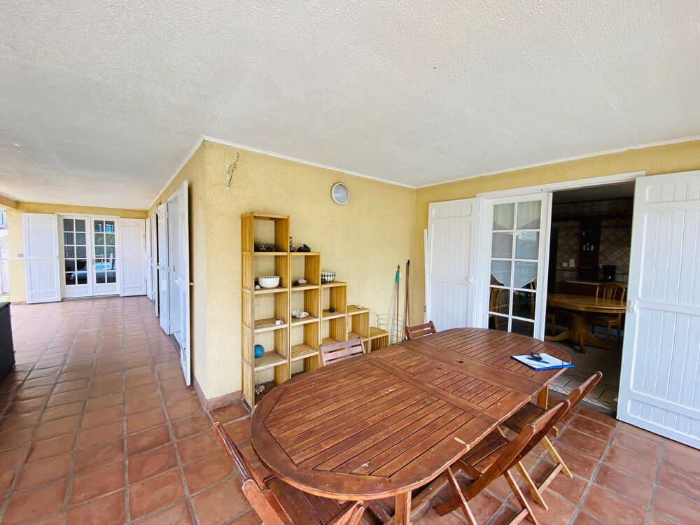 Vente Maison SAINT PIERRE 97410 - VILLA F4 EN PARFAIT ETAT + PISCINE - EMPLACEMENT DE CHOIX St pierre