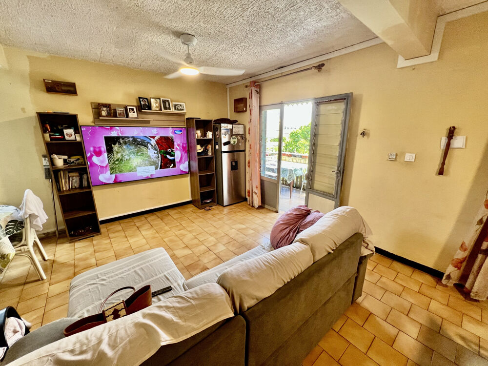 Vente Maison SAINT PIERRE (97410) - CHARMANTE VILLA T6 - À PROXIMITÉ IMMÉDIATE DU CENTRE VILLE St pierre