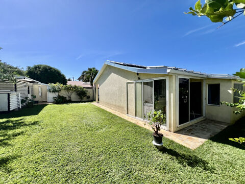   SAINT JOSEPH 97480 - VILLA DE PLAIN PIED - EN PARFAIT ETAT - BEAUX VOLUMES - PROCHE DES COMMODITES Maison - 5 pi�ce(s) - 94 m�