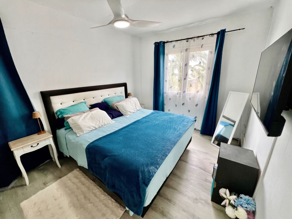 Vente Maison SAINT JOSEPH 97480 - VILLA F6 LUMINEUSE + SOUS SOL AMENAGE - PROCHE COMMODITÉS - TERRAIN VERDOYANT St joseph