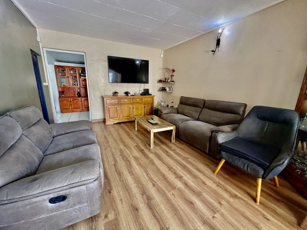 Vente Maison SAINT JOSEPH 97480 - VILLA F5 DE PLAIN PIED - LUMINEUSE - QUARTIER FACILE D'ACCÈS St joseph