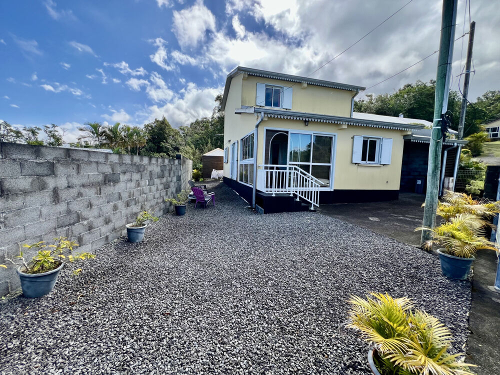 Maison 4 pièces 65 m² · à St Joseph · 65 m² · 260 000 €