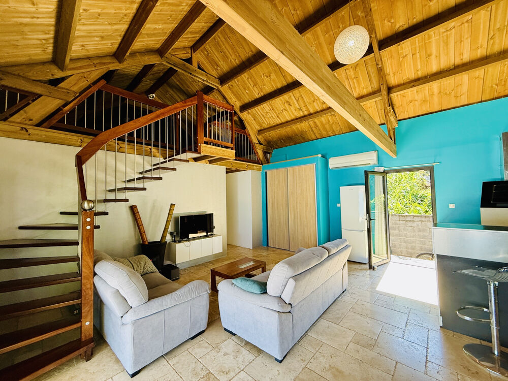 Vente Maison SAINT PIERRE 97410 - VILLA AVEC PISCINE - BELLES PRESTATIONS - TRÈS BIEN SITUÉE - CONDÉ - ACCÈS RAPIDE 4 VOIES St pierre