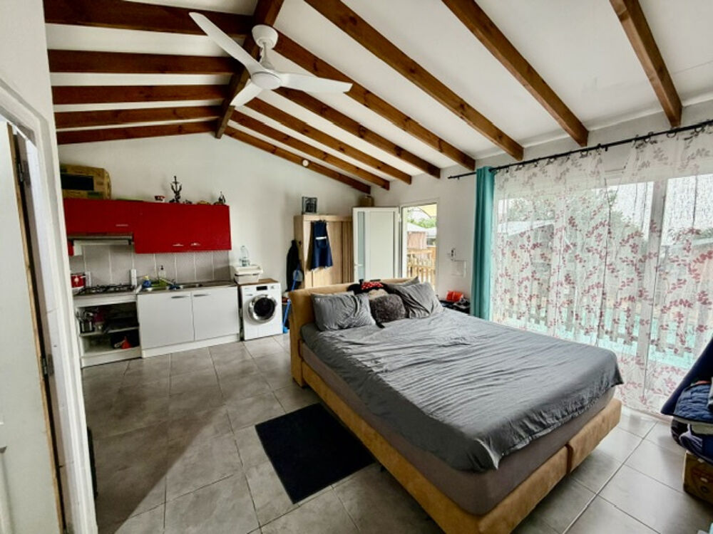 SAINT PIERRE 97410 - OPPORTUNITÉ INVESTISSEUR - ENSEMBLE IMMOBILIER - 4 LOGEMENTS - QUARTIER PRISÉ